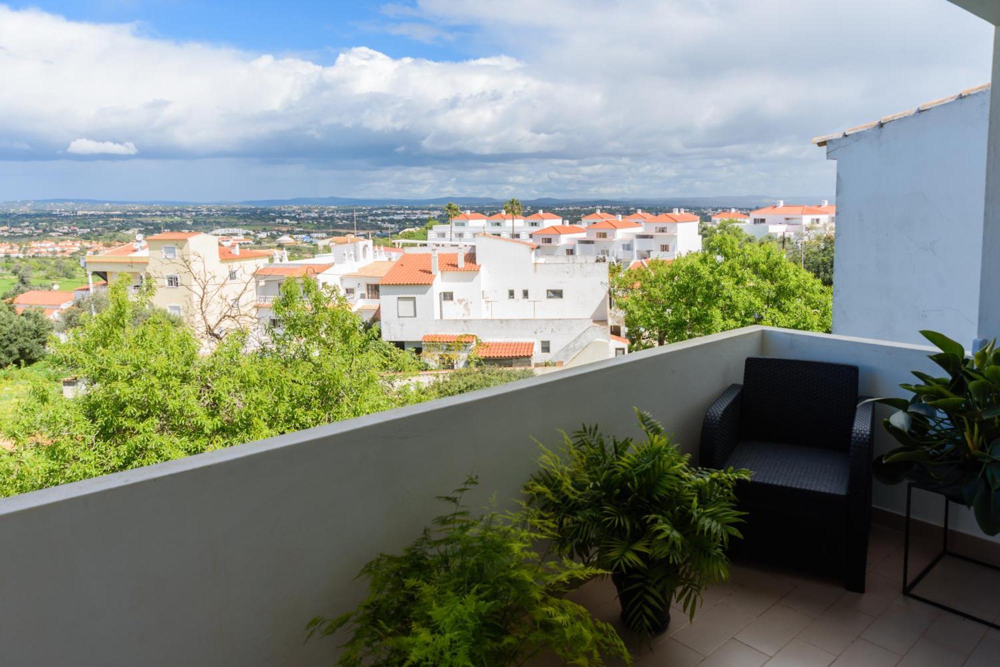 Hillside Studio With Sea View & Fibre Internet Albufeira Extérieur photo